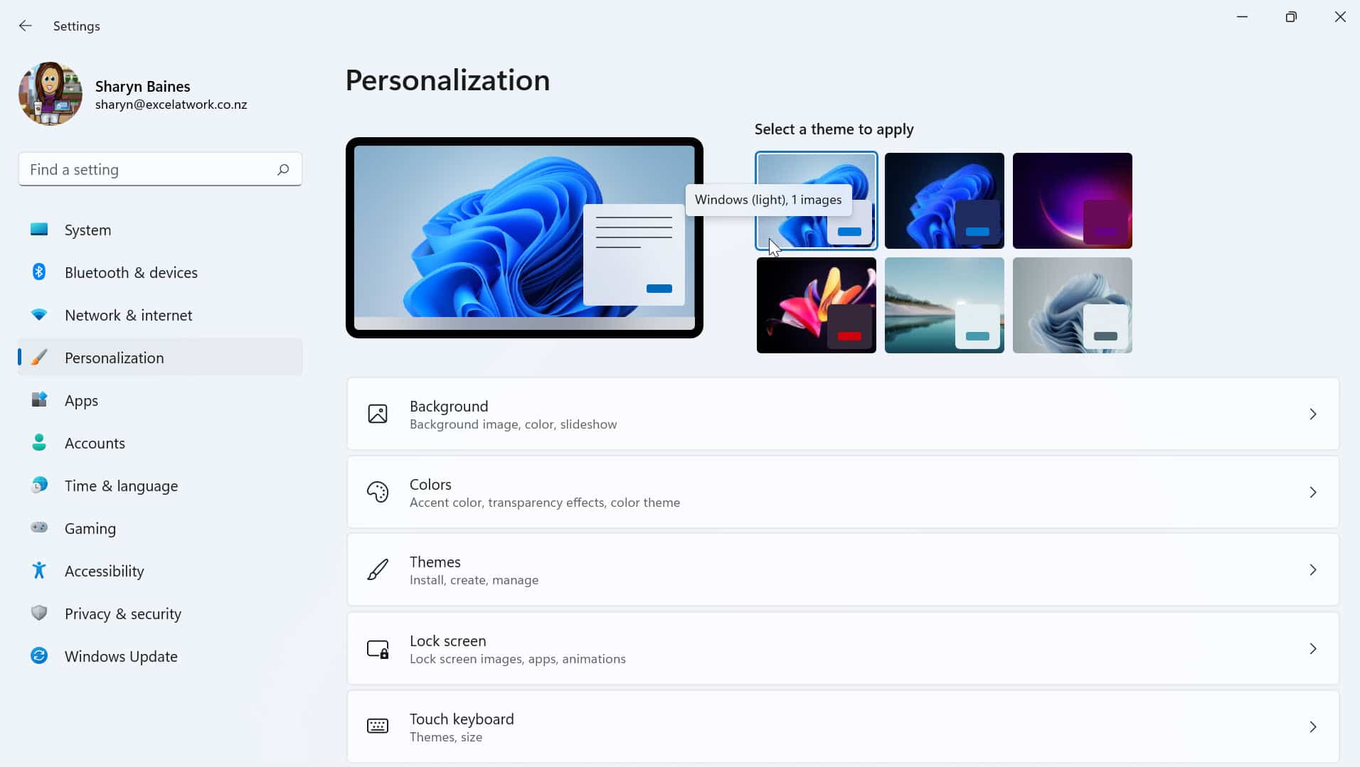 Personalization area with different screen options